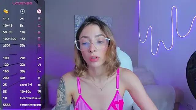 Dirty chat webcam: explore liveshows with versed models, from laying bare to fetishes, in a variety of sexy free adult webcams.