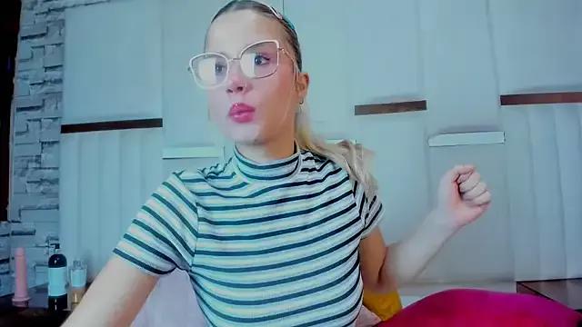 barbieambar from StripChat