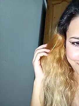 barbieelove from StripChat
