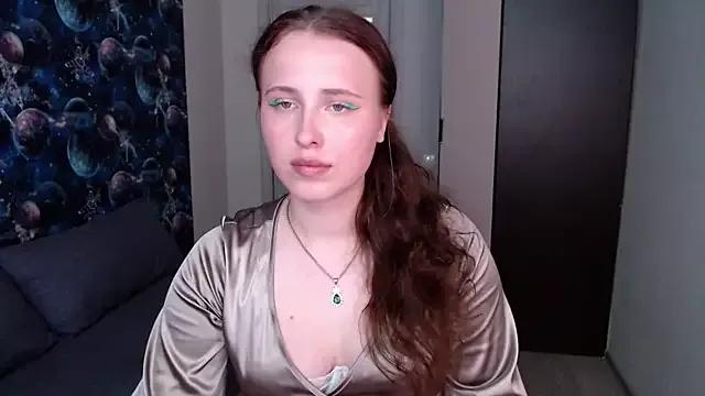 BarbiePieer from StripChat is Freechat