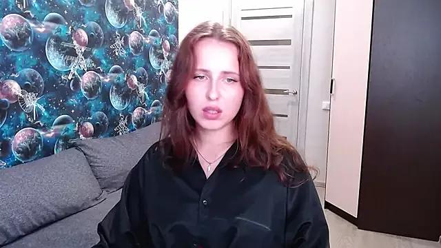 BarbiePieer from StripChat
