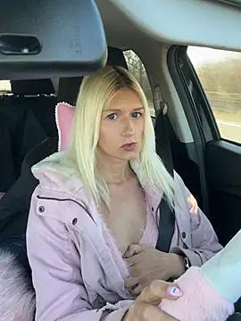 barbiplaymate from StripChat