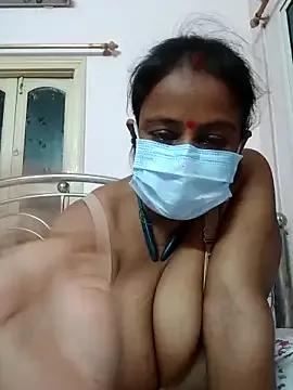 Barna_Love from StripChat is Freechat