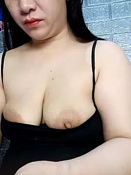 Basabetnga from StripChat