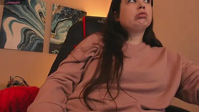 BattyMoll from StripChat