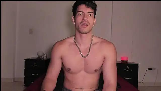 bbbeachboy from StripChat