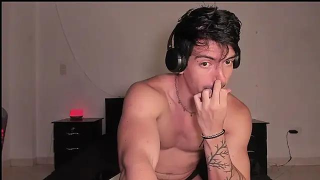 bbbeachboy from StripChat