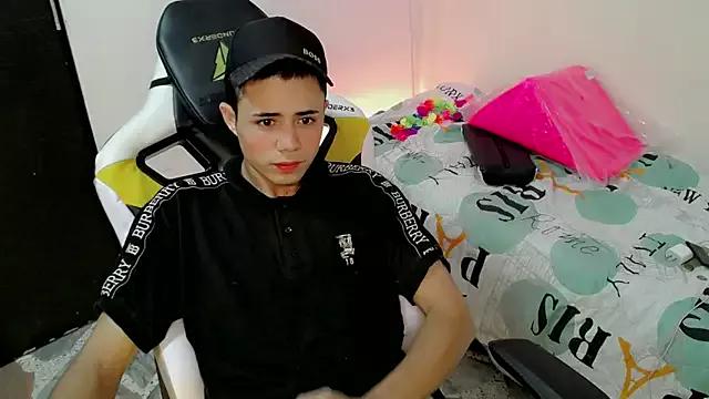 bby_santi from StripChat