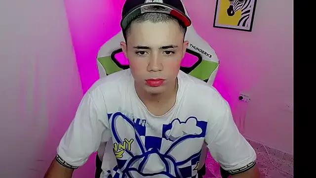 bby_santi from StripChat