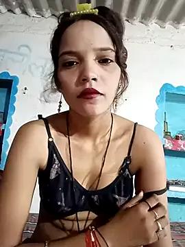 Bebby_Doll from StripChat