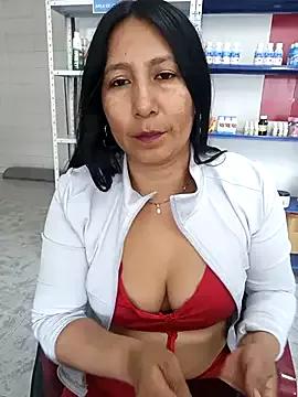 Bebita-Moor from StripChat