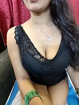 beby_girLL from StripChat is Freechat