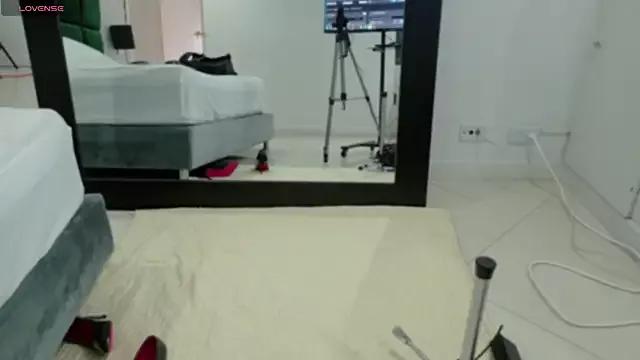BeccaReedd from StripChat