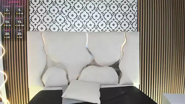 BEELLA_TAY1 from StripChat