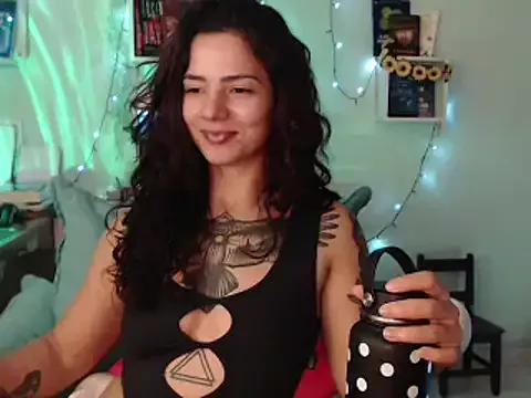 BeellyDance from StripChat is Freechat