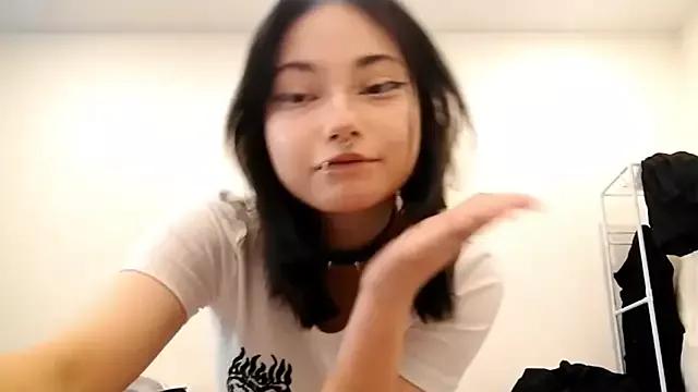 Beeping_Creature from StripChat