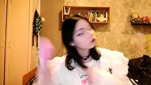 Beeping_Creature from StripChat