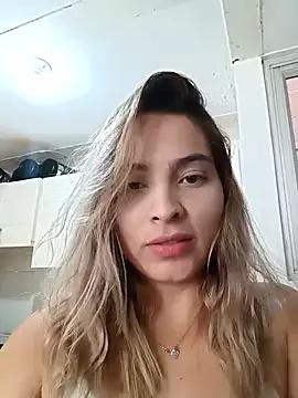 Belinda-Naughty from StripChat is Freechat