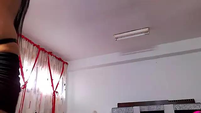 bell_Alice from StripChat is Freechat