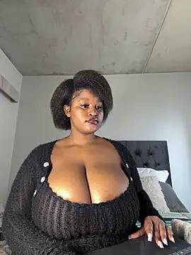 Bella-Porsche from StripChat