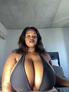 Bella-Porsche from StripChat