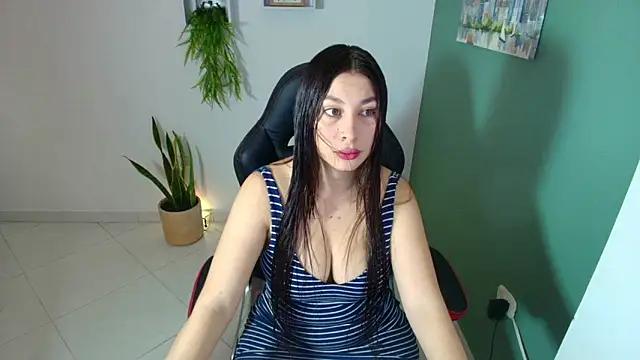 bella_99_ from StripChat