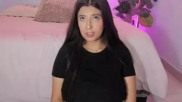 Bella__Lane from StripChat