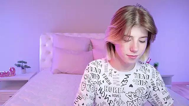 Bella_amory from StripChat