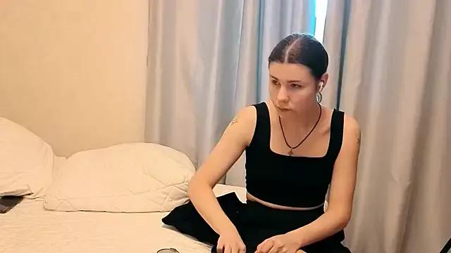 Bella_Murrr from StripChat is Freechat