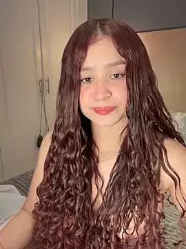 bella_parisi from StripChat