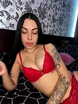 Bella_R0se from StripChat is Freechat