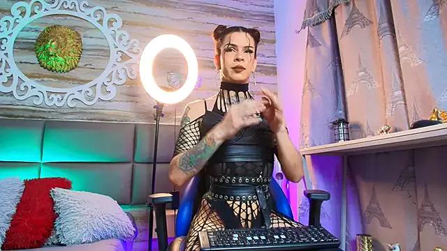 Bella_salvatore from StripChat