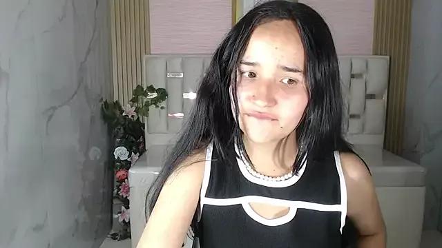 bella_vibess_s from StripChat is Freechat