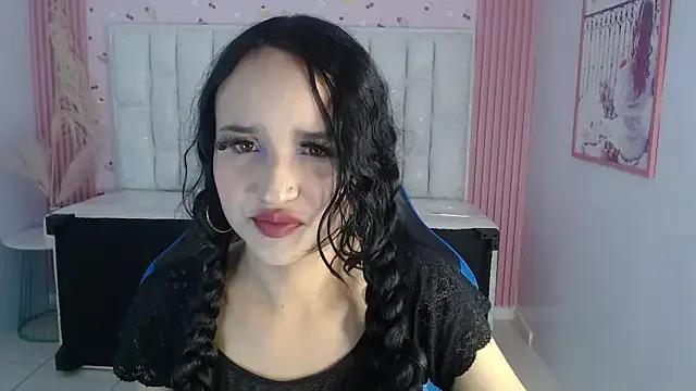 bella_vibess_s from StripChat