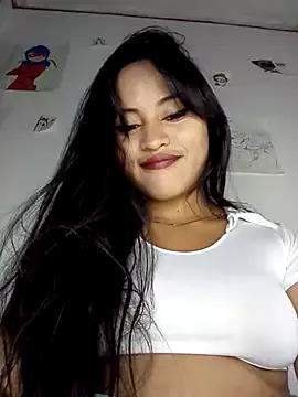 bella_warzon from StripChat