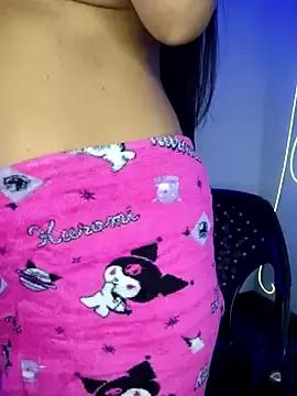 bella_warzon from StripChat