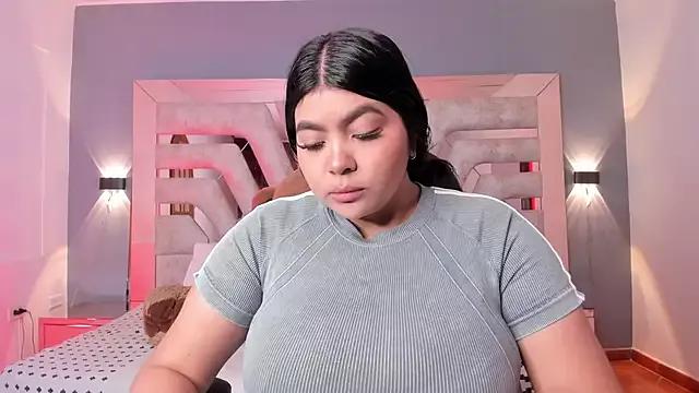 BellaBoobs_ from StripChat is Freechat