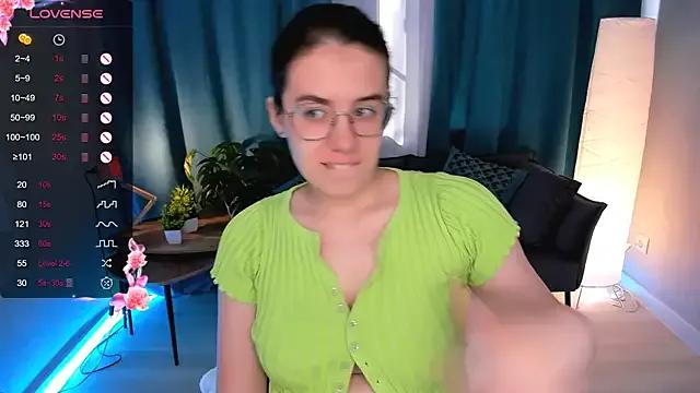 BellaCaress webcams show profile image 