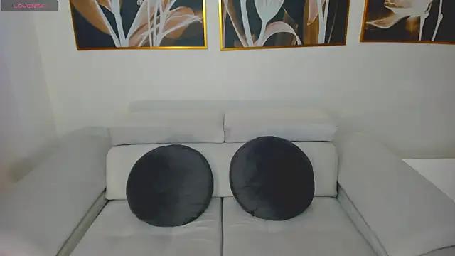 BellaClark1 from StripChat