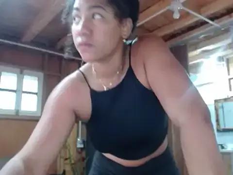 bellacrespalatina from StripChat is Freechat