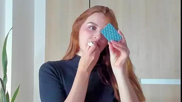 Bellacrox from StripChat