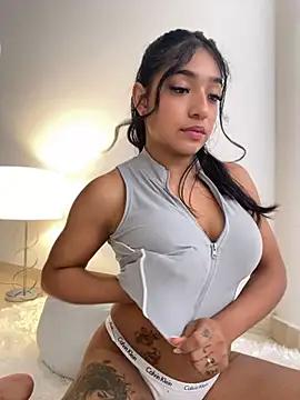 Bellafr from StripChat