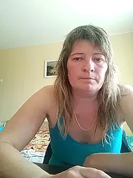 BellaLove335 from StripChat is Freechat