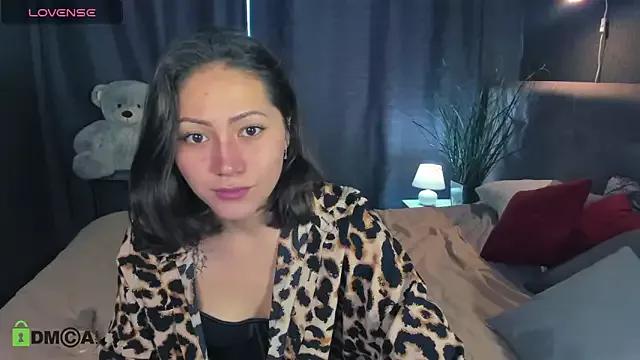 Bellalovesss from StripChat