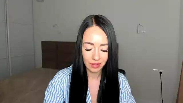 BellaMoar from StripChat