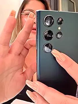 BellaMonella88 from StripChat