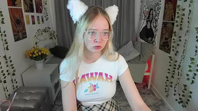 BellaMontgomery from StripChat