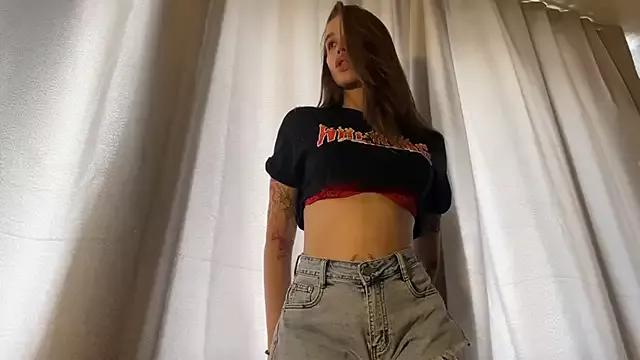 Bellamurr_ from StripChat