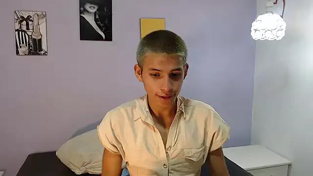 bellamy_094 from StripChat