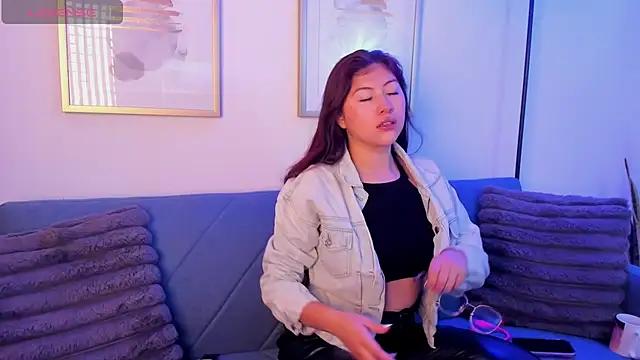 BellaRosee__ from StripChat